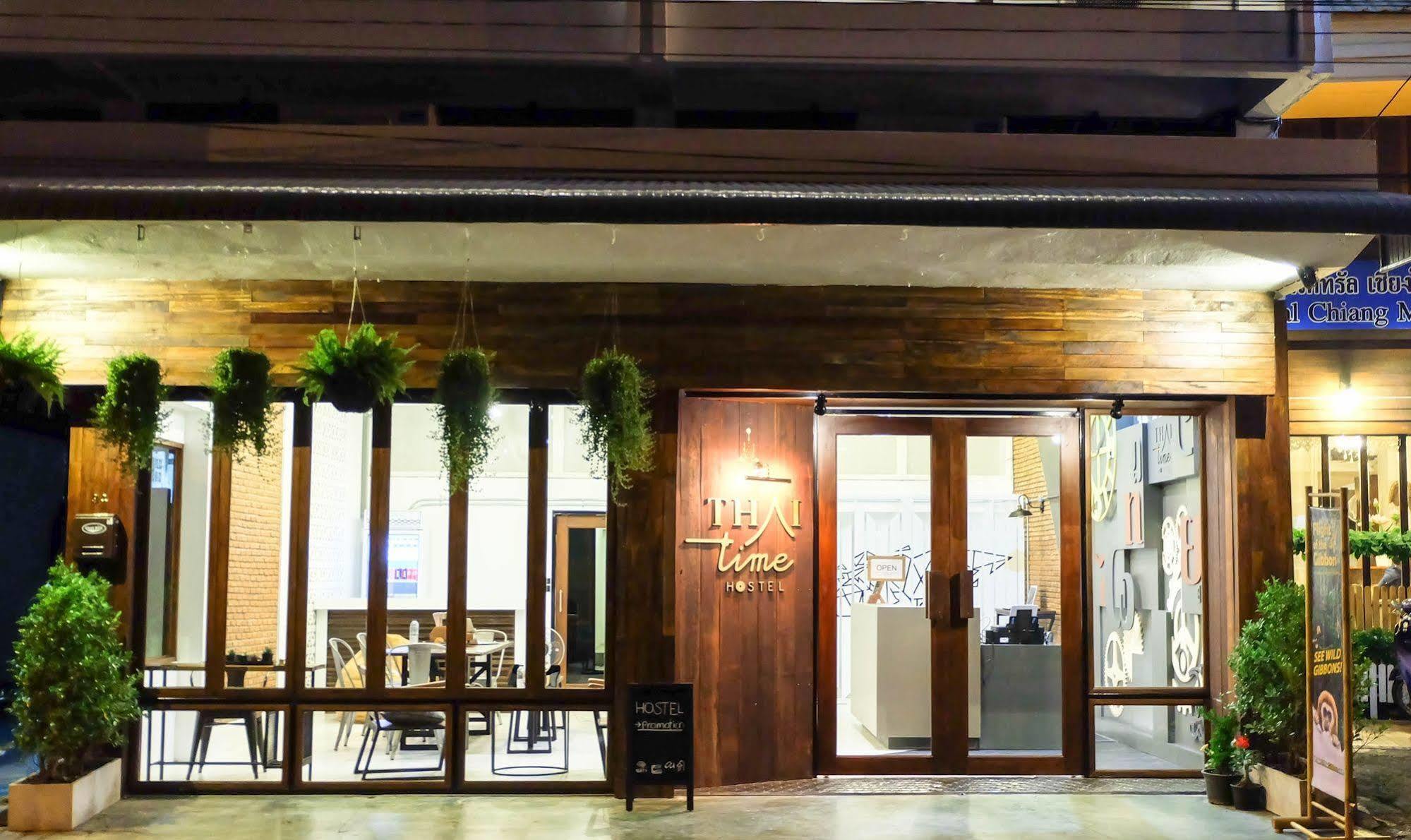 Thai Time Hostel Chiang Mai Dış mekan fotoğraf